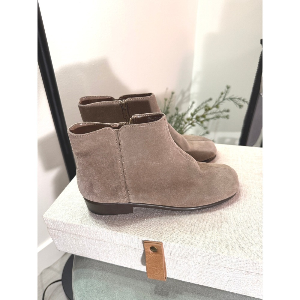 Aerosoles ankle boot taupe suede adorable chelsea style casual everyday‎ shoes 8